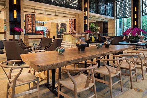 夢達餐廳桌椅圖片