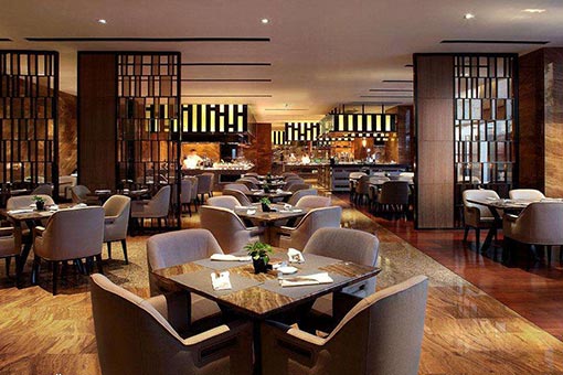 西餐廳桌椅圖片